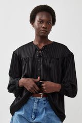 🧦 Autumn/Winter 2025/2026 - Tomorrowland - Blacky