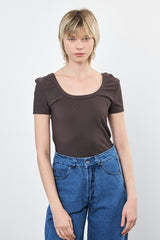 ⛵️Spring / Summer 2025 - Ester - Short T Shirt - Dark Romance - Please note: This item has a manufacturing defect — the fit is significantly smaller than labeled. We recommend it only for very petite sizes