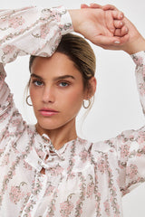 🧦 Autumn/Winter 2025/2026 - Tomorrowland - Petal Poem (White)