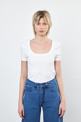 ⛵️Spring / Summer 2025 - Ester - Short T Shirt - Snowy - This item has a manufacturing defect — the fit is significantly smaller than labeled. We recommend it only for very petite sizes.