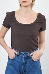 ⛵️Spring / Summer 2025 - Ester - Short T Shirt - Dark Romance - Please note: This item has a manufacturing defect — the fit is significantly smaller than labeled. We recommend it only for very petite sizes