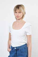 ⛵️Spring / Summer 2025 - Ester - Short T Shirt - Snowy - This item has a manufacturing defect — the fit is significantly smaller than labeled. We recommend it only for very petite sizes.