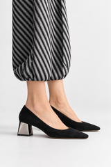 ๐ Autumn/Winter 2026/27 - The Italian Edit ๐ฎ๐น- ๐๐ปSAMPLE๐๐ป - Black Block Heel Pumps - Size 37