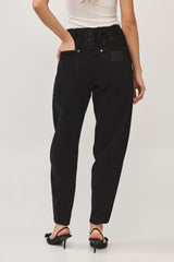 ⛵️Spring/Summer 2025 - Our interpretation for Mom jeans - Dark Black