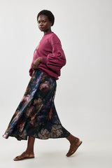 🧦 Autumn/Winter 2025/2026 -Six Senses Skirt -Midnight Bloom