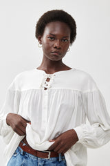 🧦 Autumn/Winter 2025/2026 - Tomorrowland - Simple as White