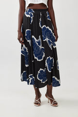 🧦 Autumn/Winter 2025/2026 -Six Senses Skirt -Noir Garden