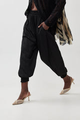 🧦 Autumn/Winter 2025/2026 - Balloon Harem Pants- Black Flare