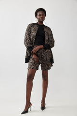 🧦 Autumn/Winter 2025/2026 - Light Bomber - Sophisticated Leopard