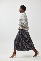 🧦 Autumn/Winter 2025/2026 -Six Senses Skirt -Second Skin 🐍