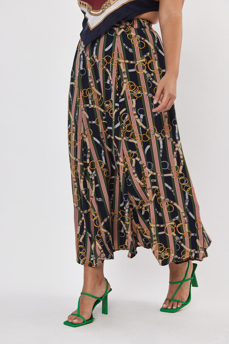 ❄️ Winter 2023/2024 - The Ultimate Skirt -  Vintage