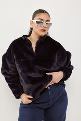 🧦 The Jacob Sweatshirt - Fake fur - Classic Black