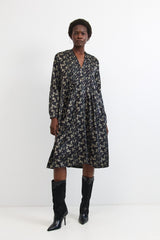 🧦Winter 2025/2026 - V dress - Midnight Blossom