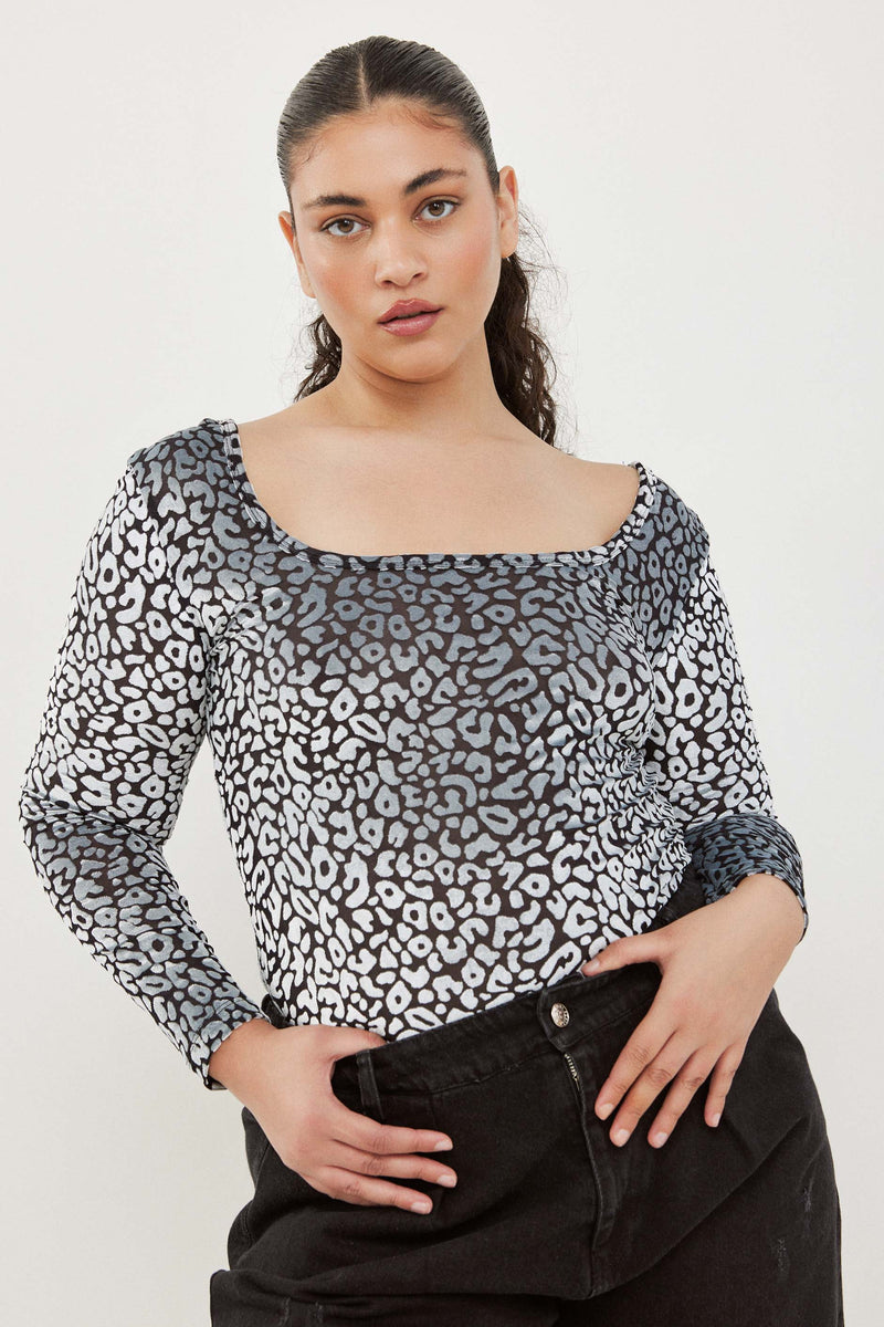 🧦 Autumn/Winter 2025/2026 - Fame - Long T Shirt - Mesh it the wild version 🐯