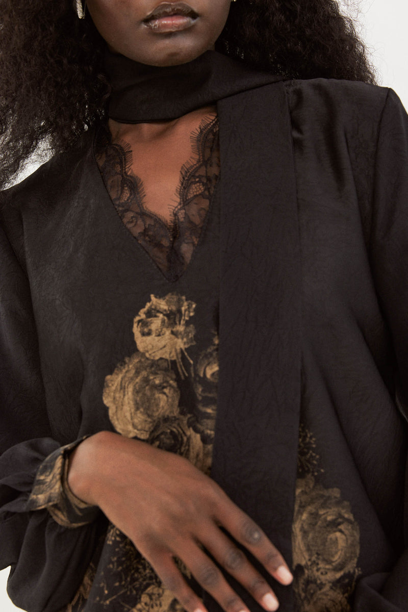 🧦 Autumn/Winter 2025/2026 -Muse Blouse-  Enigma Bloom Scarf Blouse