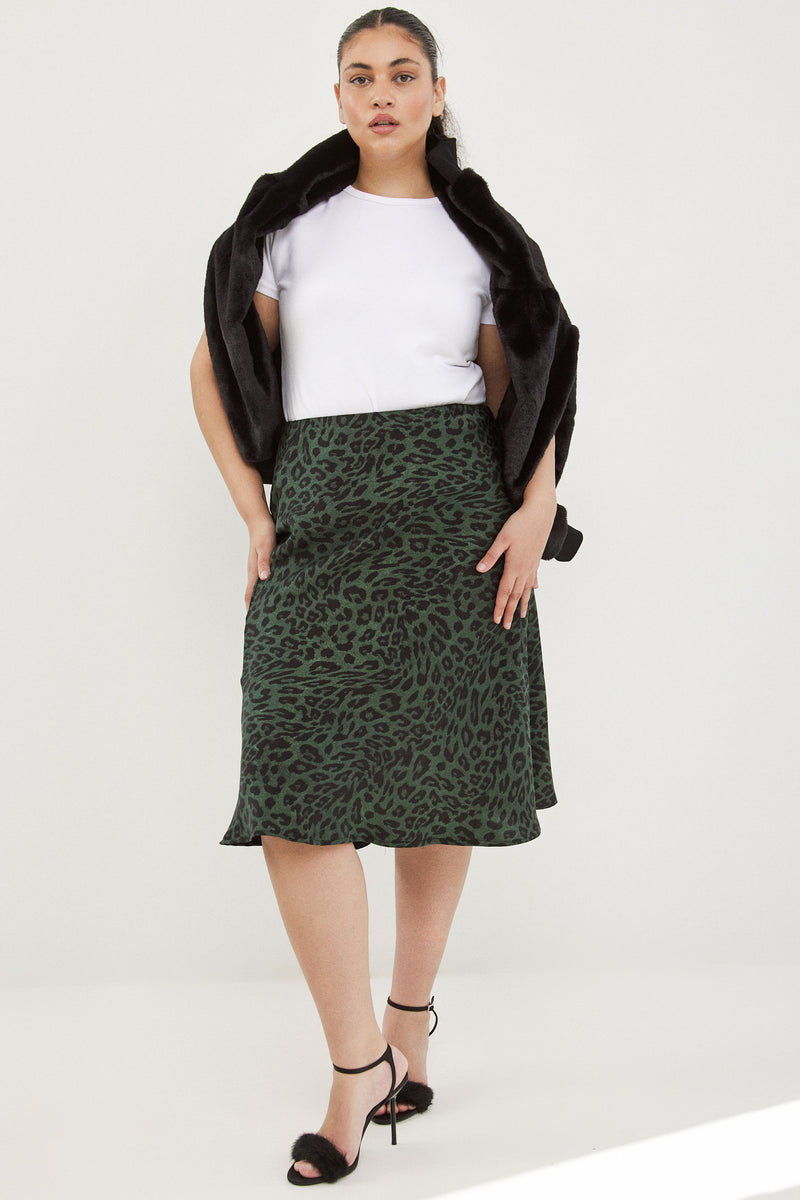 🧦 Autumn/Winter 2025/2026 - Lucky Day skirt- Green Leo