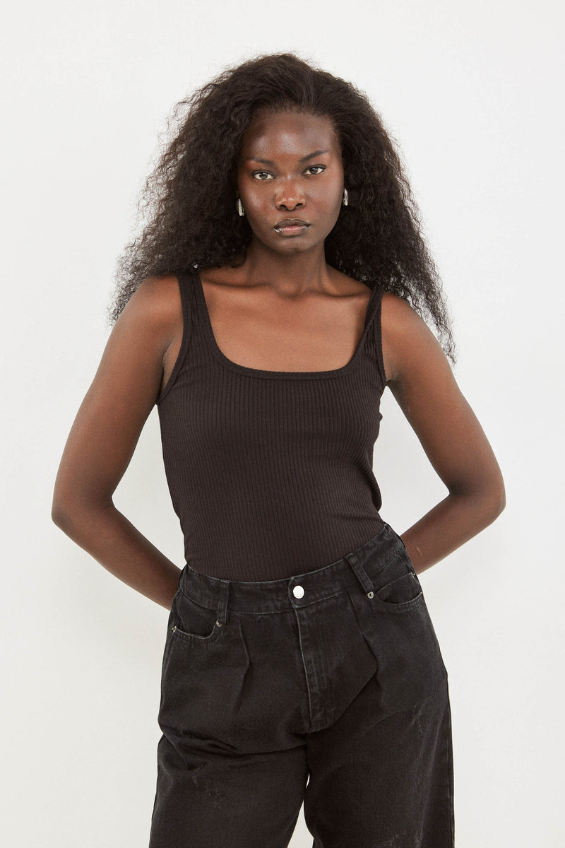 🧦 Autumn/Winter 2025/2026 - Fame - Long T Shirt - Noir Frame ☯︎