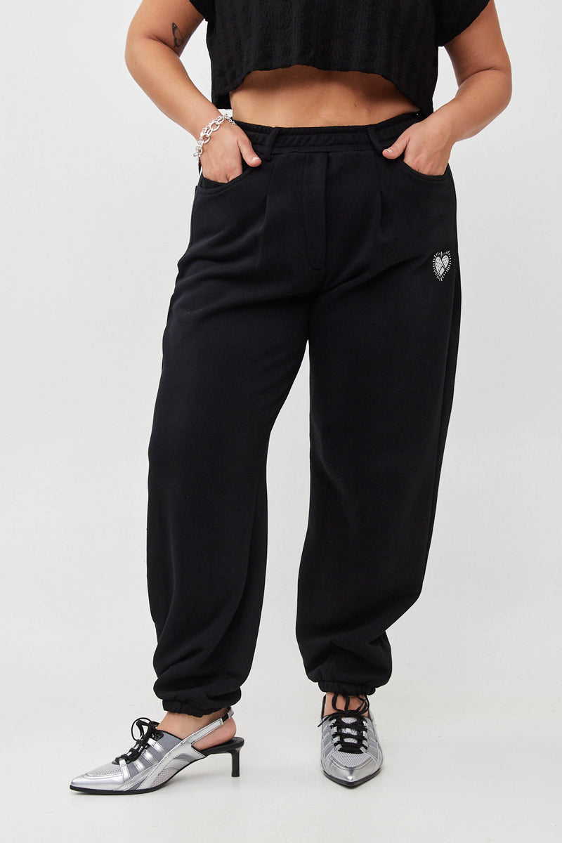 🧦 Autumn/Winter 2025/2026  - Mom’s joggers- 🩹 Dede x Stella and Lori - Black