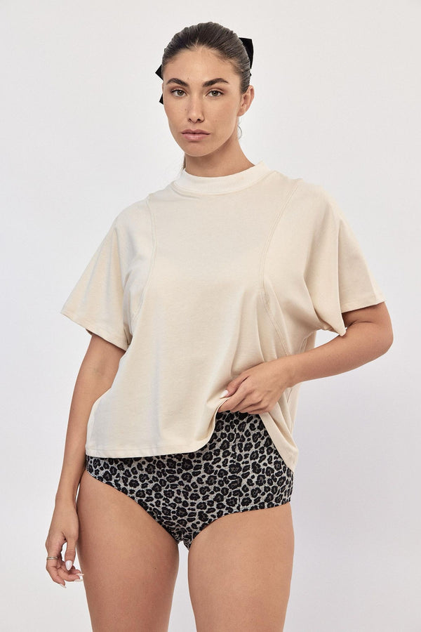 ⛵️Summer 2025 - Batwing T - Cream