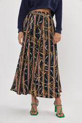 ❄️ Winter 2023/2024 - The Ultimate Skirt -  Vintage
