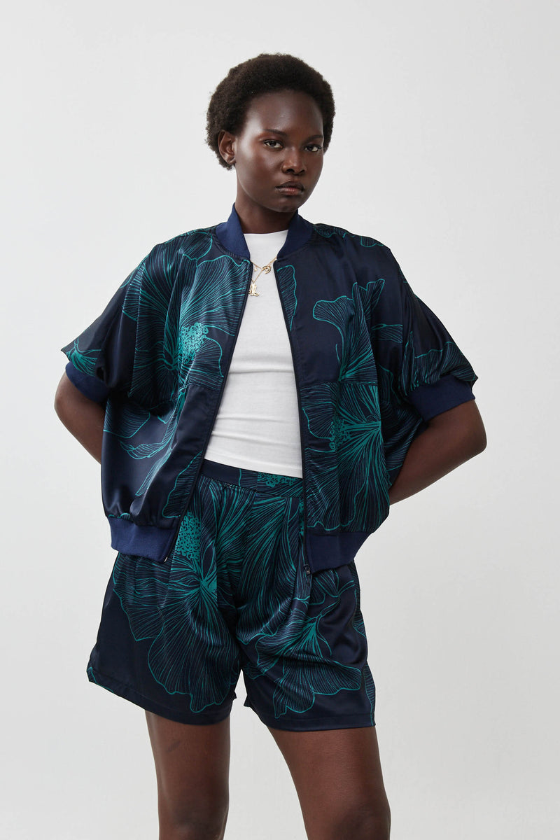 🧦Autumn/Winter 2025/2026  - 1990 Shorts -  Elegant Navy with Green