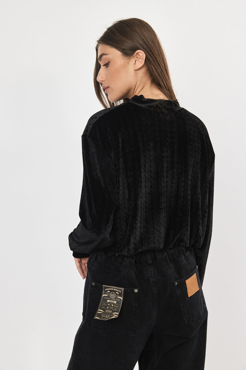 ❄️Winter 2023/2024 - Alejandro Long - Black Velvet