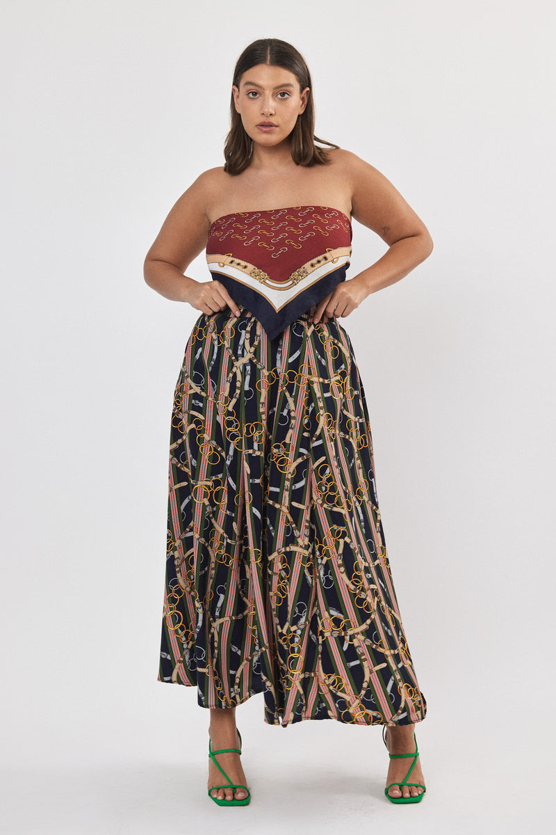 ❄️ Winter 2023/2024 - The Ultimate Skirt -  Vintage