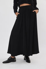 ❄️ Winter 2023/2024 - The Ultimate Skirt -  Black