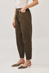 ⛵️Spring/Summer 2025 - Our interpretation for Mom jeans - Brown