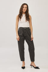 ⛵️Spring/Summer 2025 - Our interpretation for Mom jeans - Dark Washed Grey