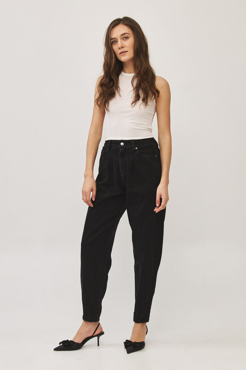 ⛵️Spring/Summer 2025 - Our interpretation for Mom jeans - Dark Black