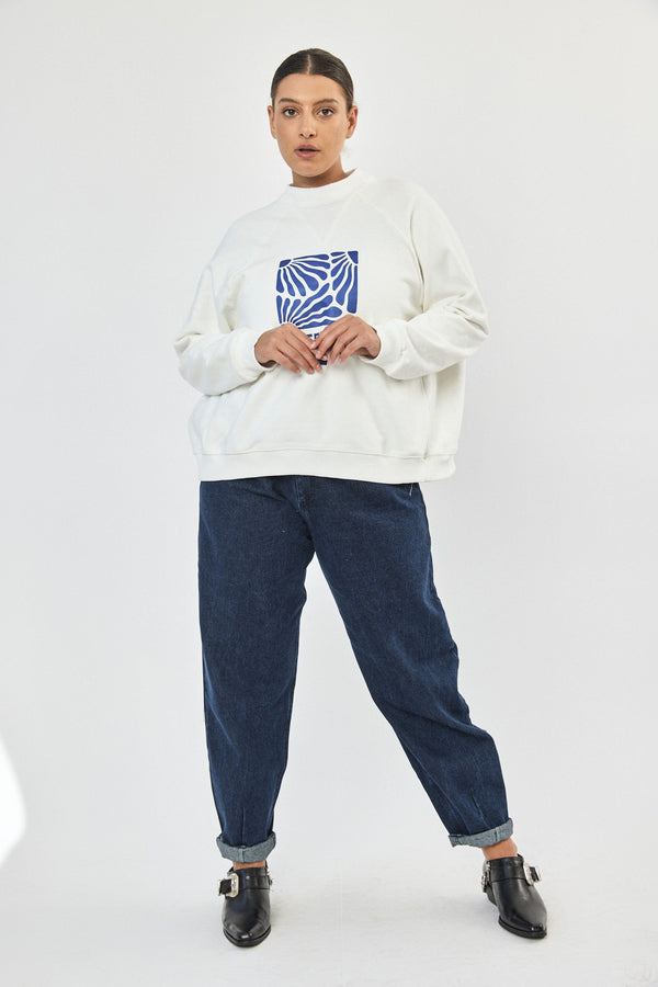 ❄️Winter 2023/2024 - Galaxy Sweatshirt - Whitey 🐑