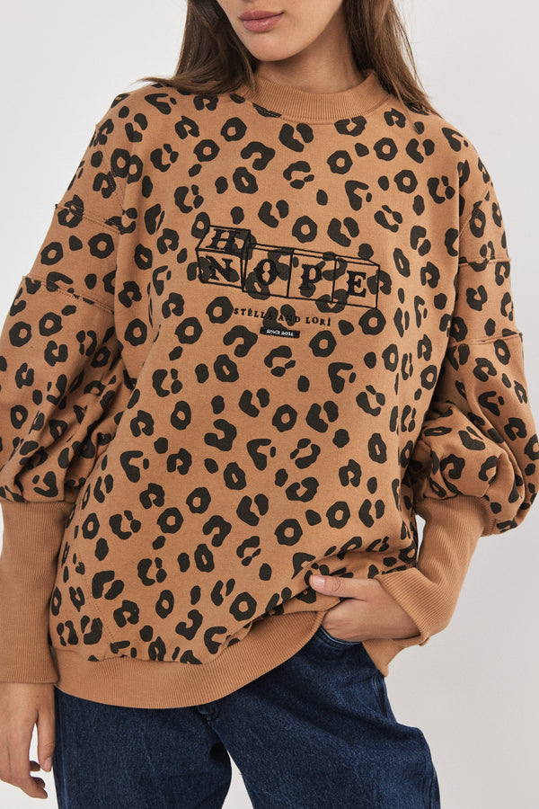 ❄️Winter 2023/2024 - The Lot Sweatshirt - Stella And Lori Classic Leo