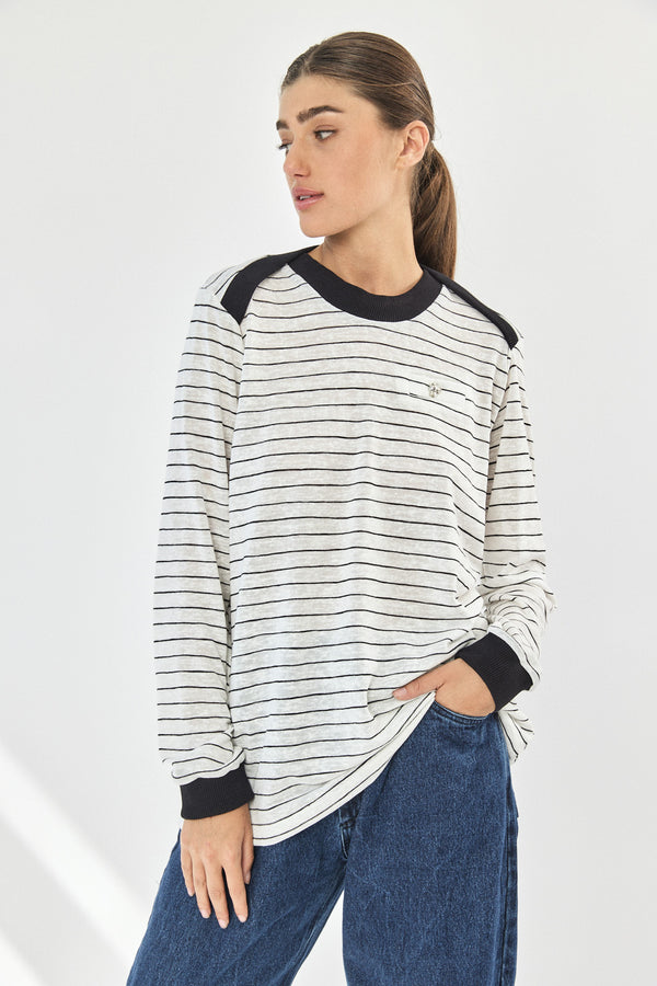 ❄️Winter 2023/2024 - Wild • Free T shirt - Casual