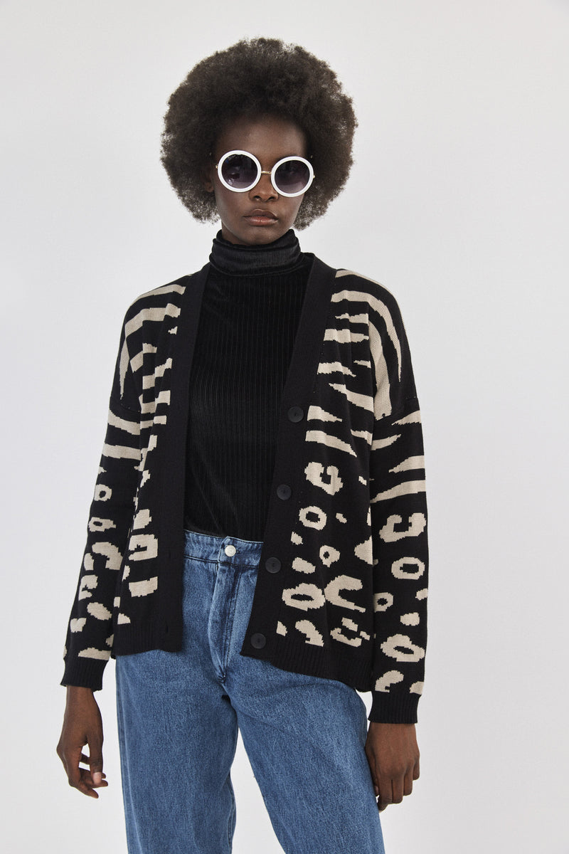 ❄️Winter 2023/2024 - Knitwear 🧶Haimke Cardigan - Black and Stone 🗿