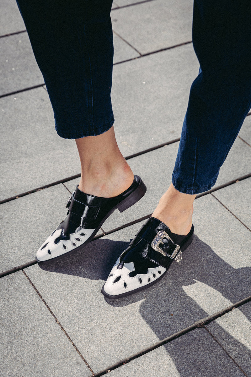 Sumi shoes-  - Black & white