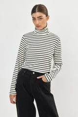 ❄️Winter 2023/2024 -  Turtle neck jumper -  Hairy Stripes