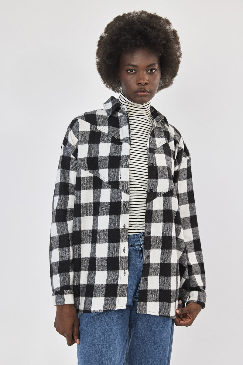 ❄️Winter 2023/2024 - Klips -shirt - Flannel in a neutral checked pattern - Black and White