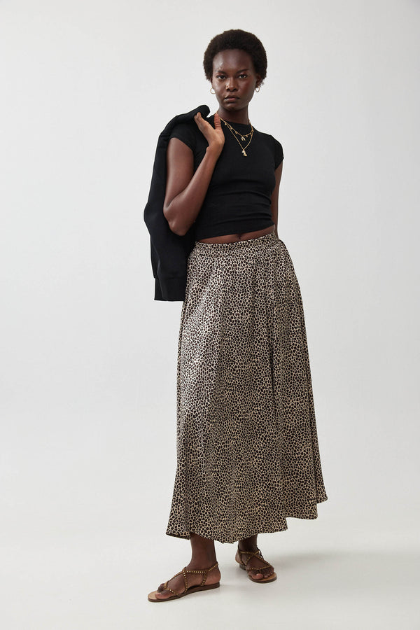 🧦 Autumn/Winter 2025/2026 -Six Senses Skirt -Leopard, but make it right