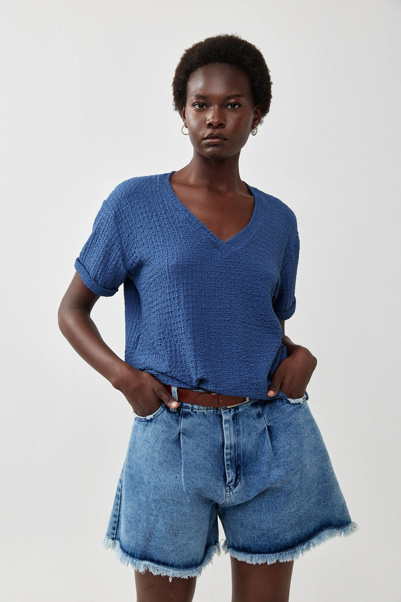 🧦 Autumn/Winter 2025/2026 - V Victory T shirt - Blue lagoon