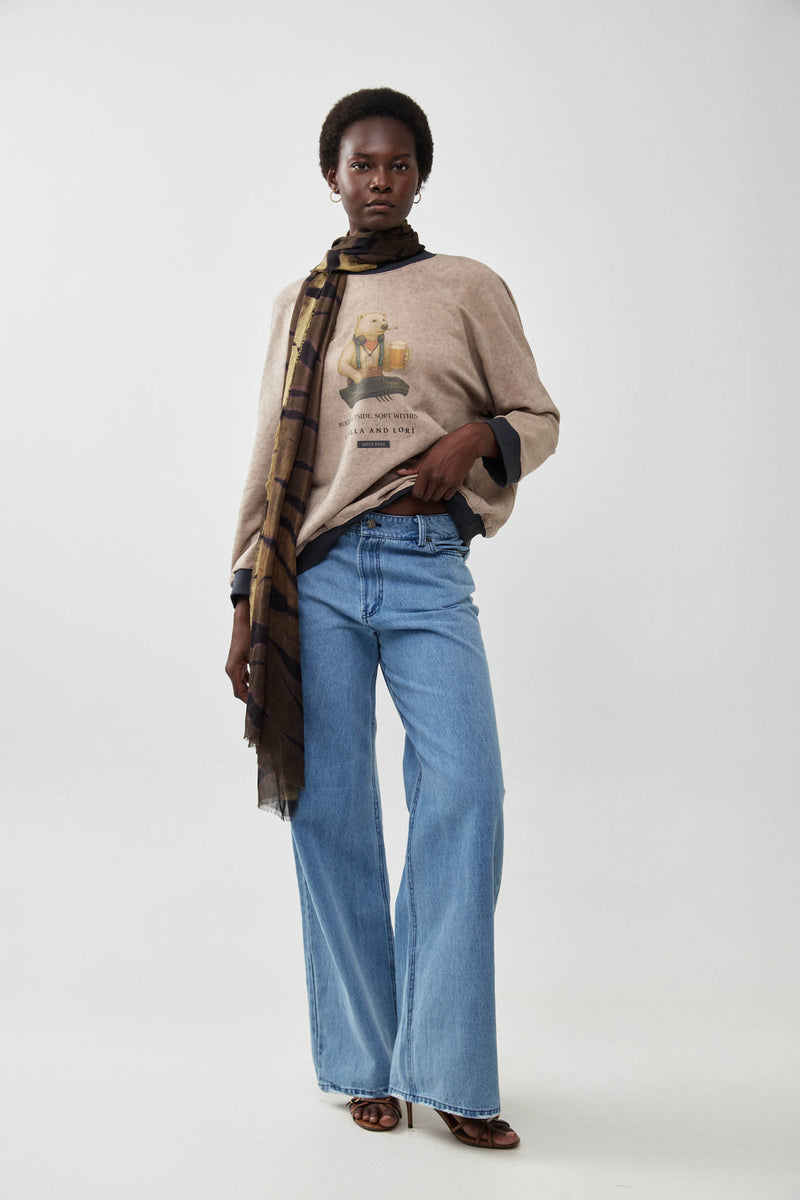 🧦 Autumn/Winter 2025/2026 - Galaxy Sweatshirt - Furry Tales Capsule - DJ Snowbear