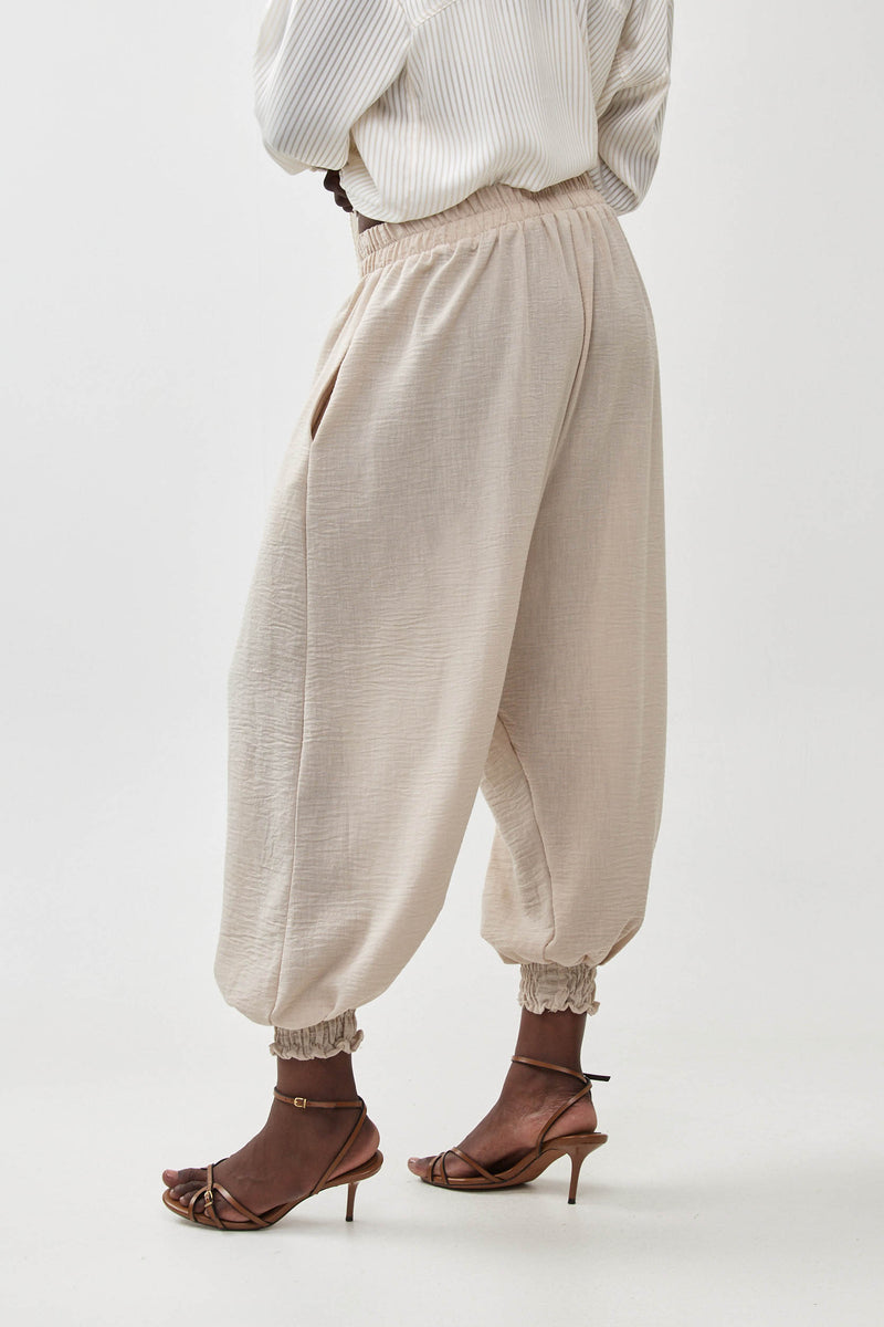 🧦 Autumn/Winter 2025/2026 - Balloon Harem Pants- Sahara Soft