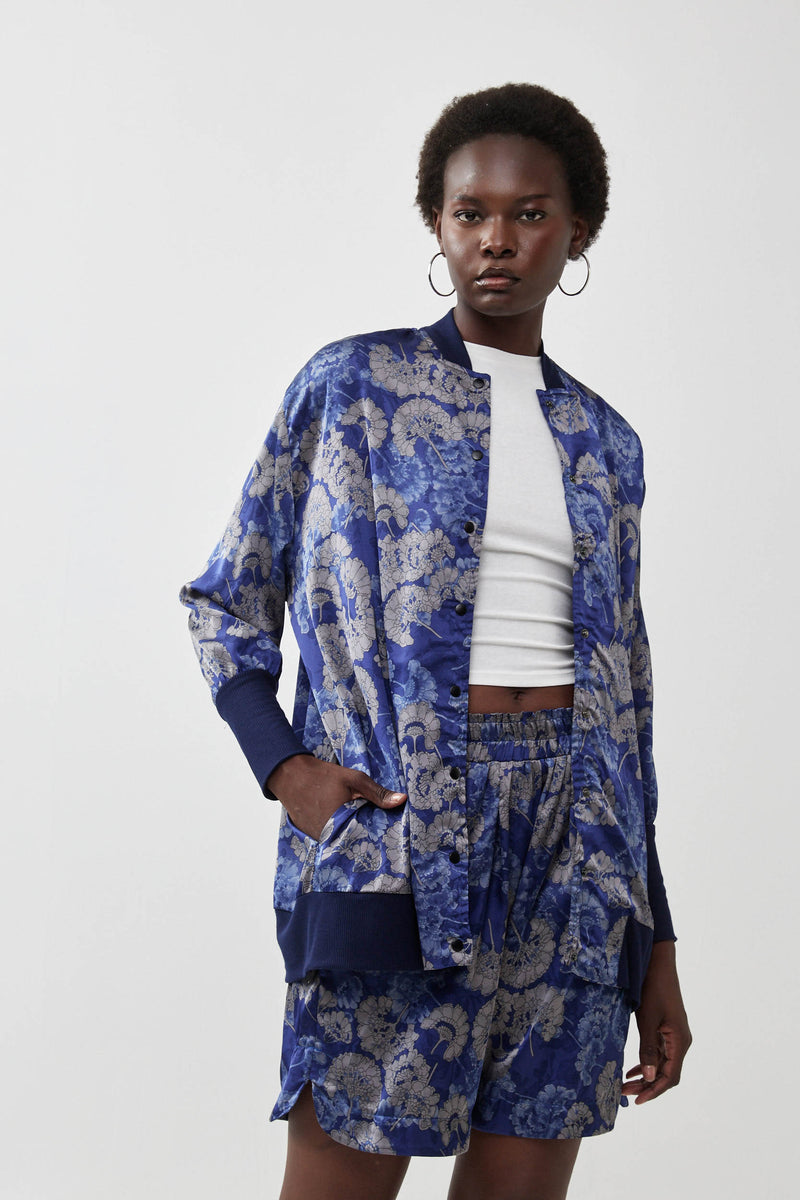 🧦 Autumn/Winter 2025/2026 - Light Bomber - Blue Dahlia